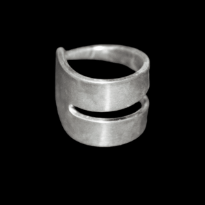CONTEMPORARY TINE RING PLAIN